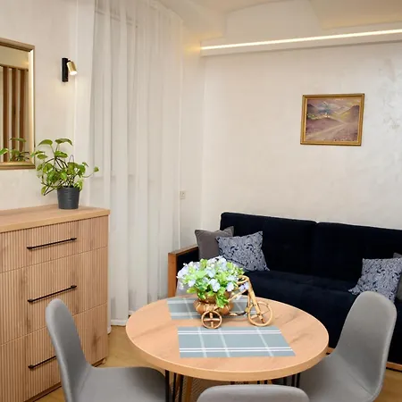 Appartamento Grono Leopoli